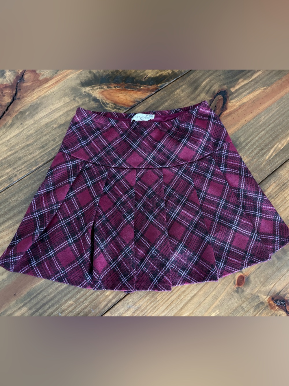 ✨Knitworks Burgundy Plaid Pleated Mini Skirt